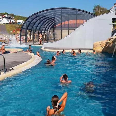 בית נופש Mobile Home, Sea View, Pool, 6 People