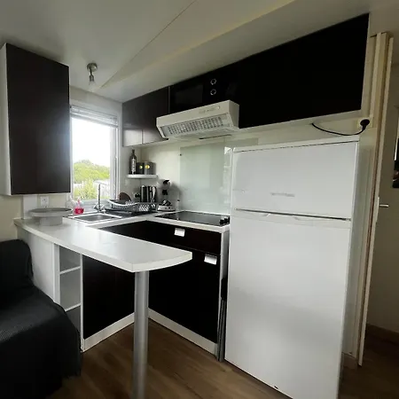 Mobile Home, Sea View, Pool, 6 People *