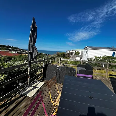 Mobile Home, Sea View, Pool, 6 People בית נופש